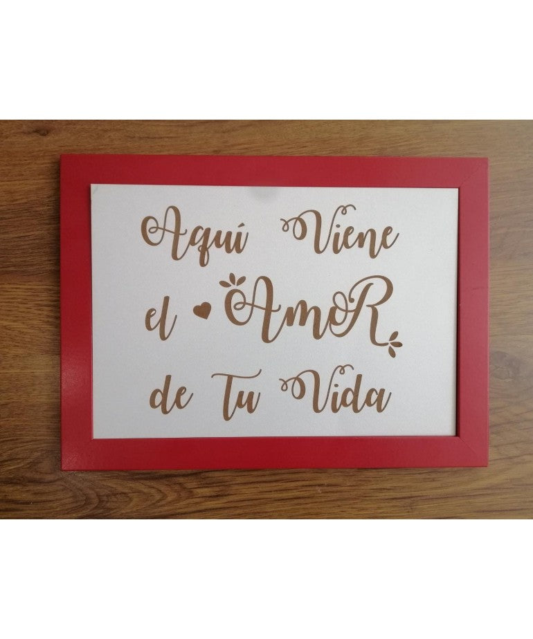 Cartel Aquí viene ...